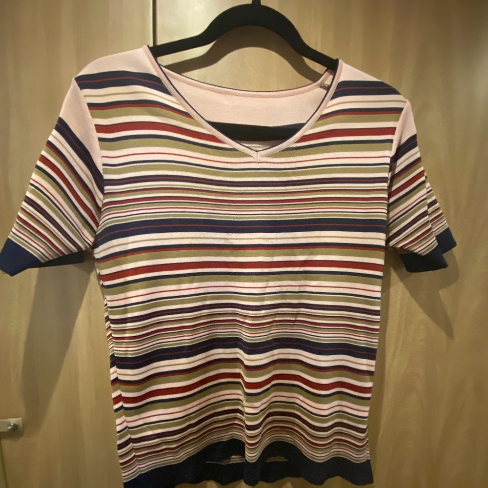 Women’s Small Striped Top